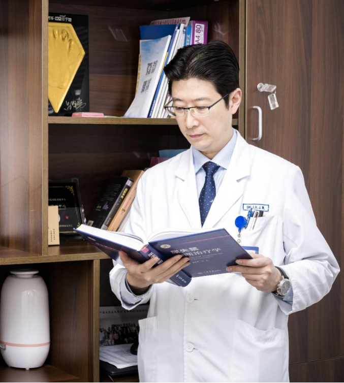 http://img.toumeiw.cn/upload/ajax/20230703/c7b410adf1e61d279eb125a2e6639e58.png