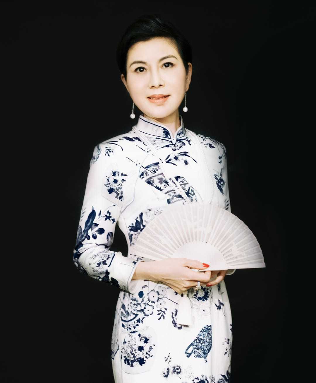 中国书画艺术名家&mdash;吕娟