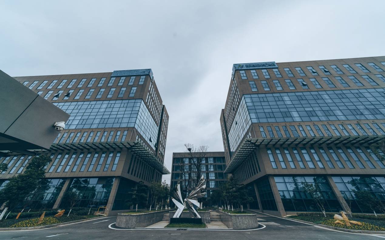 H:\江北\陆建华摄\南京图片3\医药谷\_DSC1081.jpg