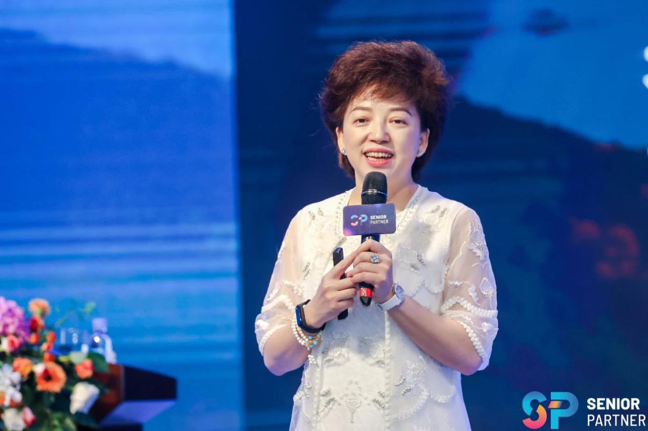 艾美集团——让事业由爱来支撑,让爱与事业在一起