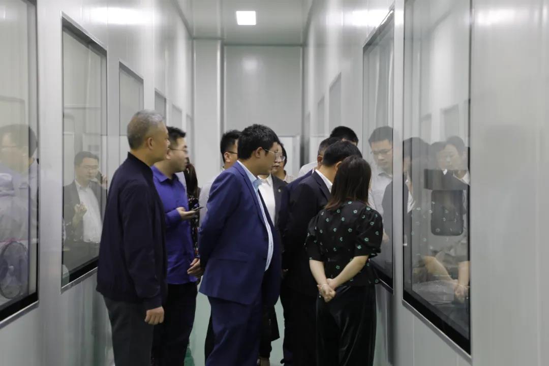 安徽省蚌埠市领导一行到访冰雪容黄精产业园调研考察