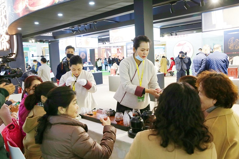 http://img.toumeiw.cn/upload/images/20211208/8e30a2f42e955d9ca1901f2d52edb015.jpg