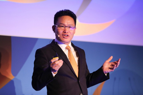 天九企服董事长兼CEO戈峻给出答案，数智化赋能企业高速转型！
